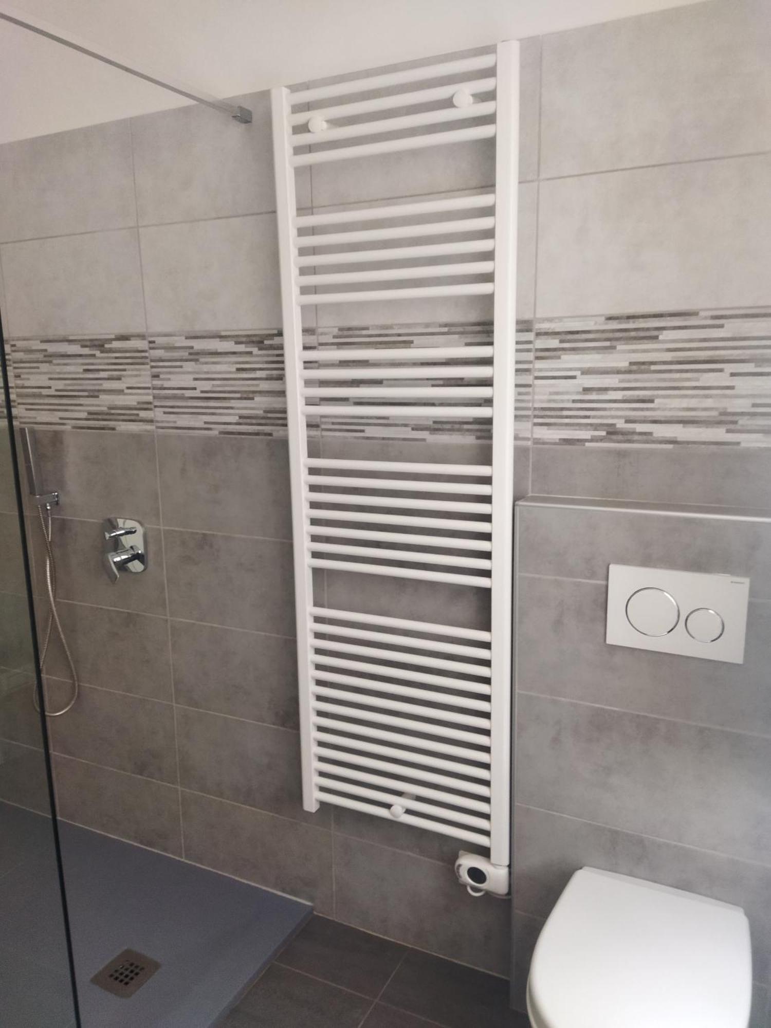 Apartamento Rose Garden House Wi-Fi Riva del Garda Exterior foto